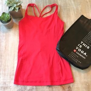 Lululemon workout tank